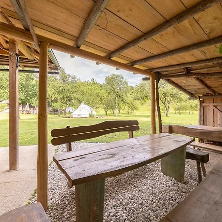 3 Rivers Pitches - Bring Your Own Tent Or Camper & Glamping Hut, Tent 拉多夫吉卡