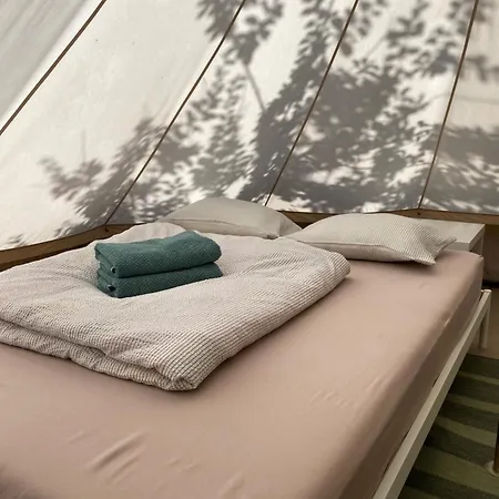 Kemping 3 Rivers Pitches - Bring Your Own Tent Or Camper & Glamping Hut, Tent *